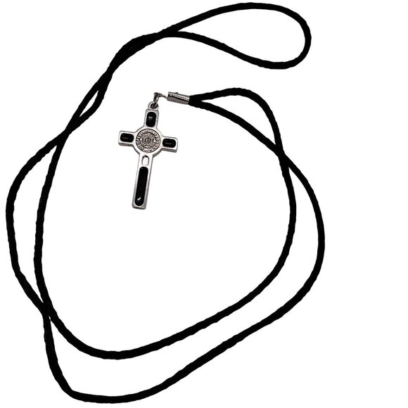 Black enameled Catholic St Benedict cross on cord - Picture 3 of 5